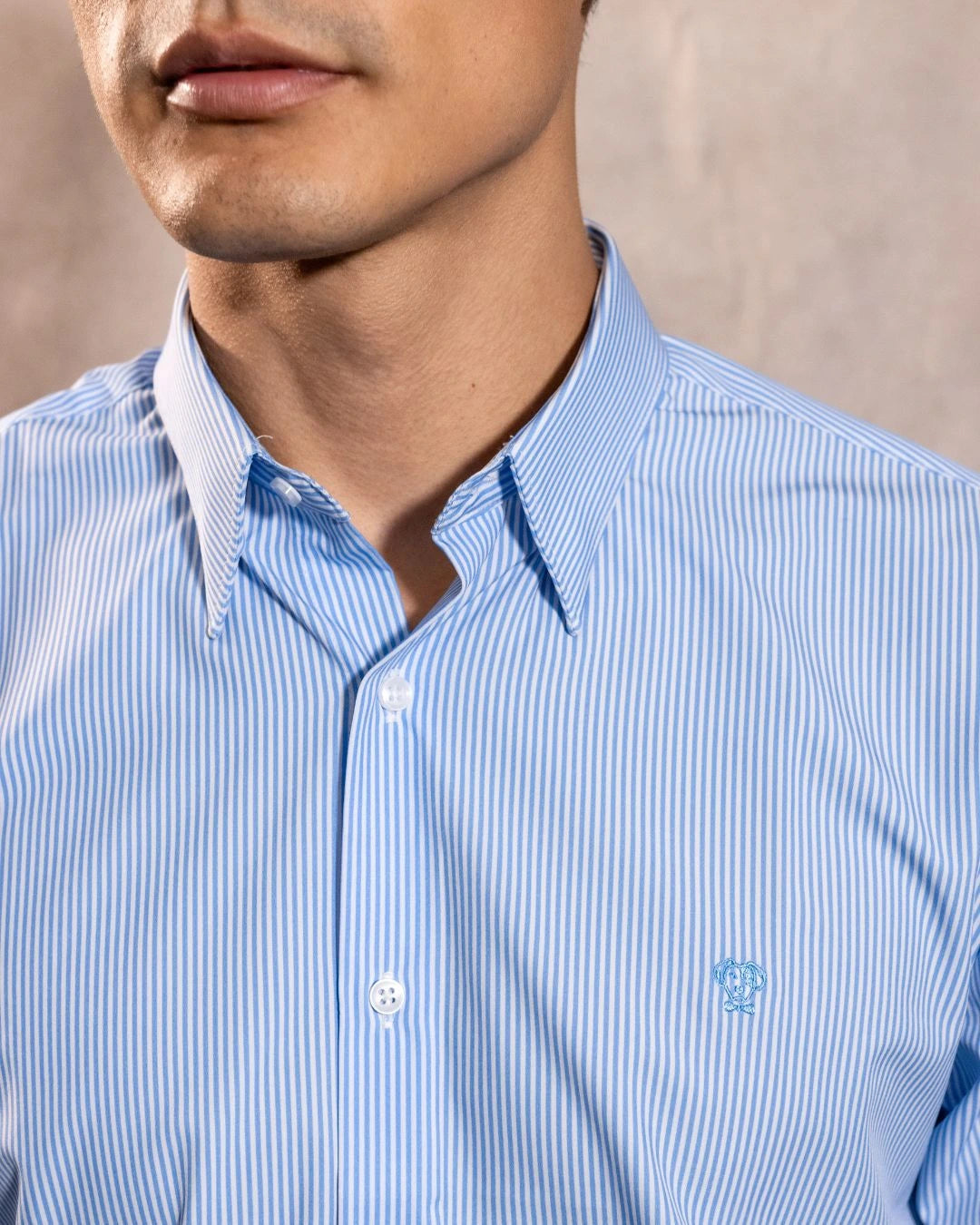 Camisa Performance Antiarrugas Rayas Azul Claro