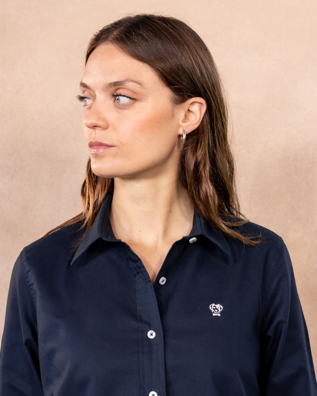 Camisa Antimanchas Oxford de Mujer Azul Navy - Regular Fit