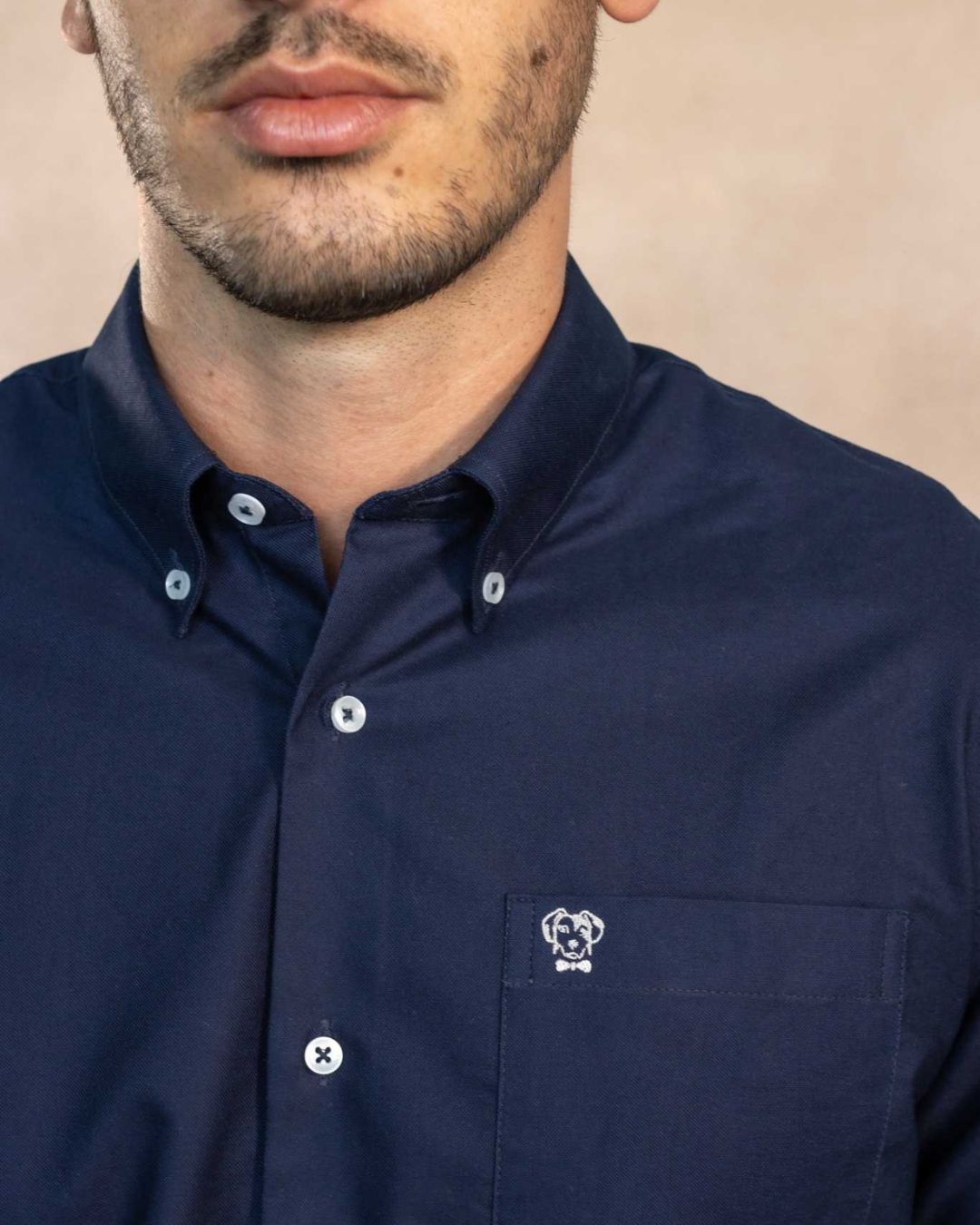 Camisa Antimanchas Oxford Cloth Azul Oscuro con Bolsillo - Regular Fit