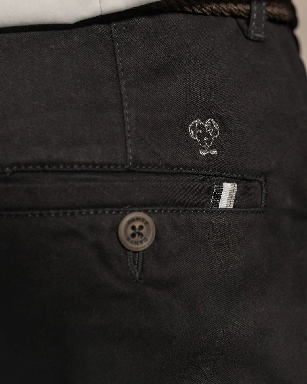 Pantalón Elástico Negro