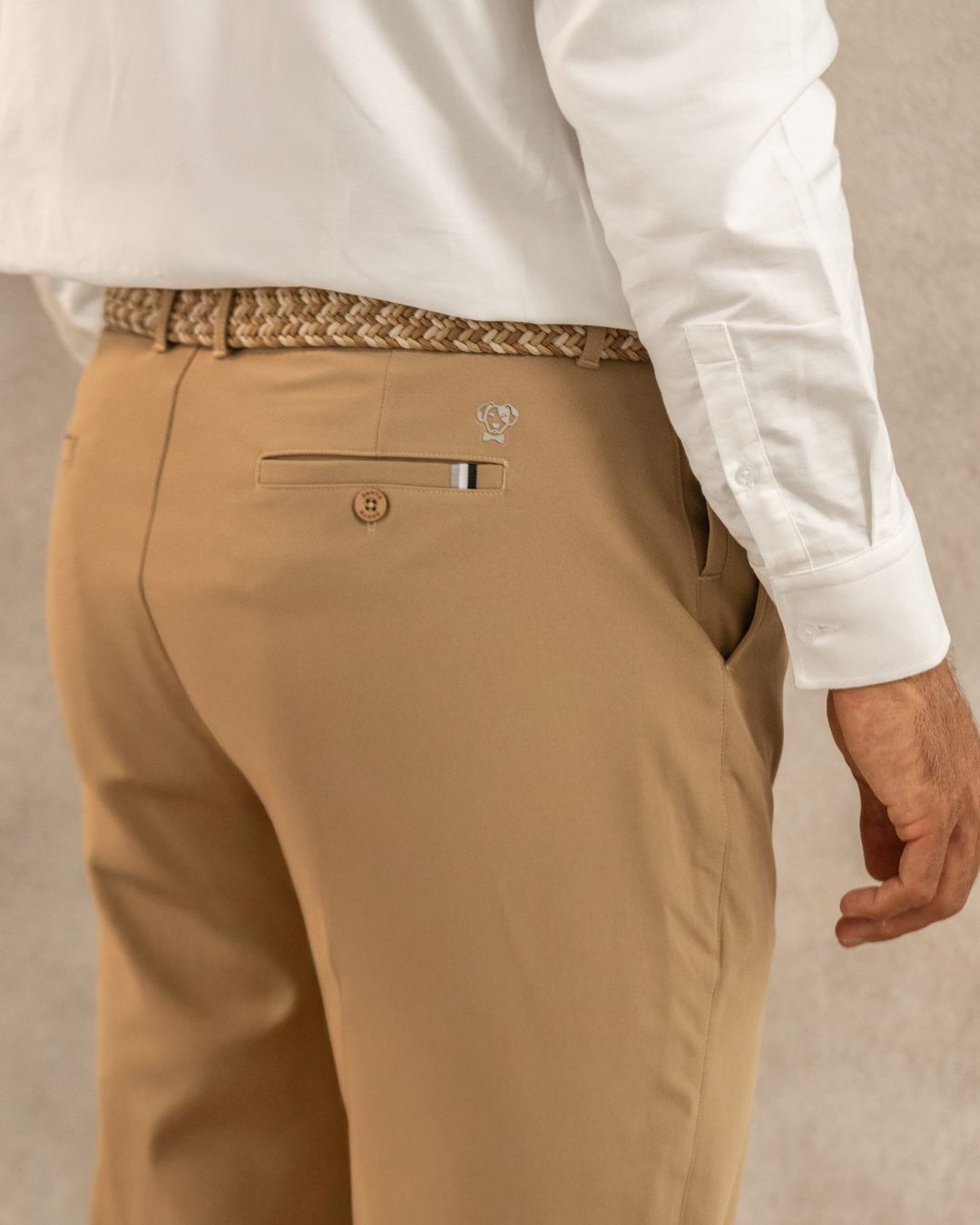 Pantalón Performance Antimanchas Camel