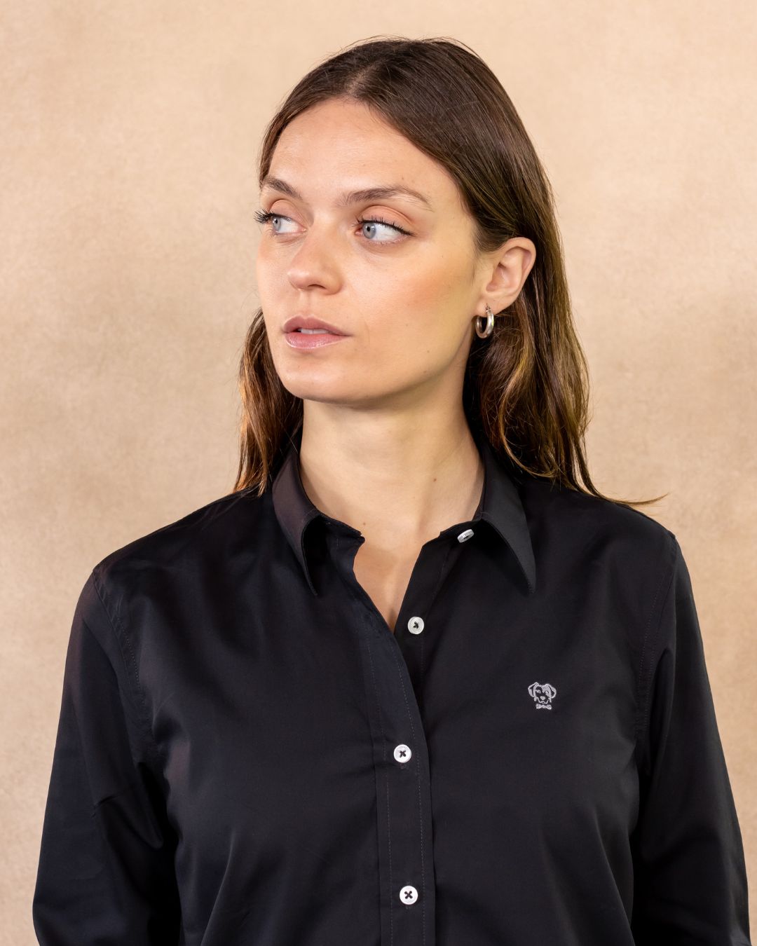 Camisa Antimanchas de Mujer Negra - Regular Fit