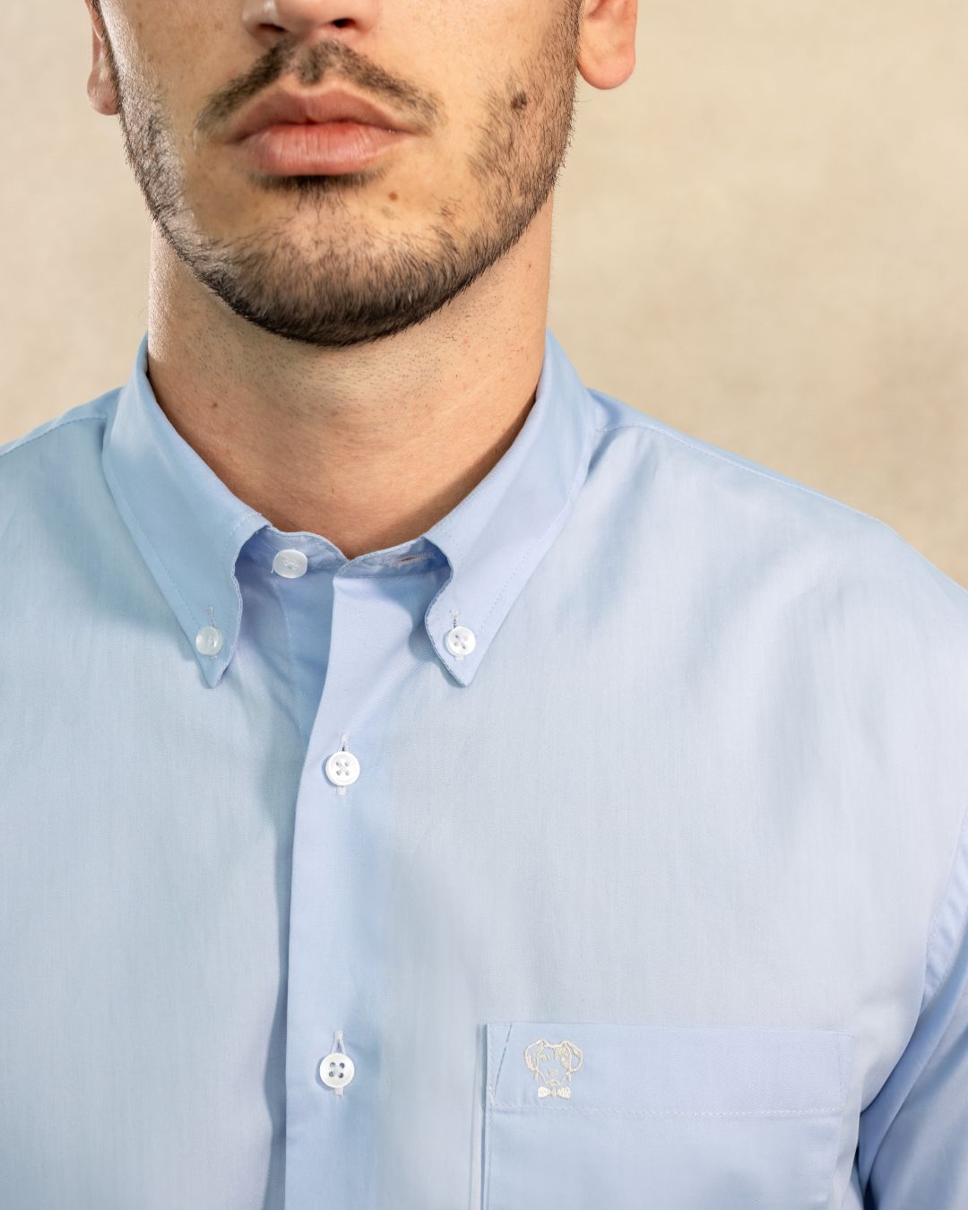 Camisa Antimanchas Popelina Light Blue Con Bolsillo - Regular Fit